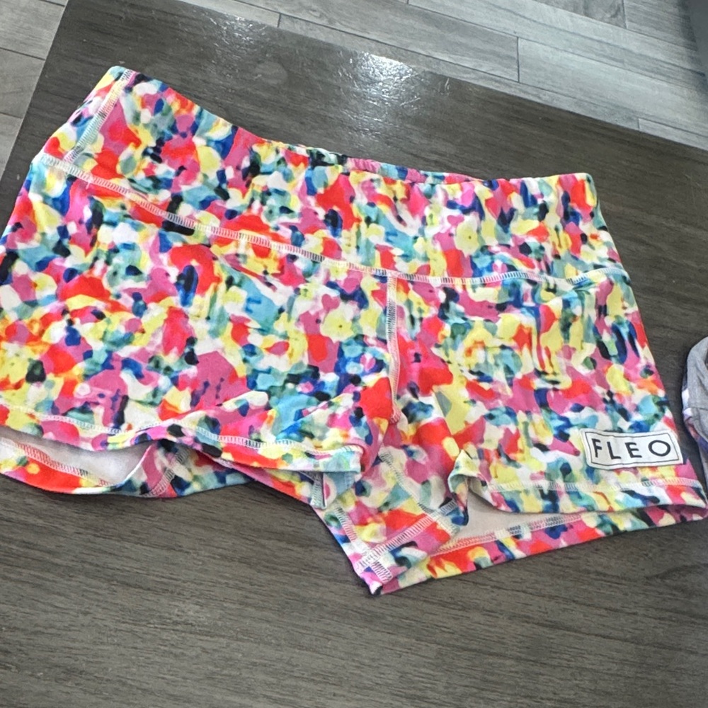 Fleo glitch 3.25 shorts